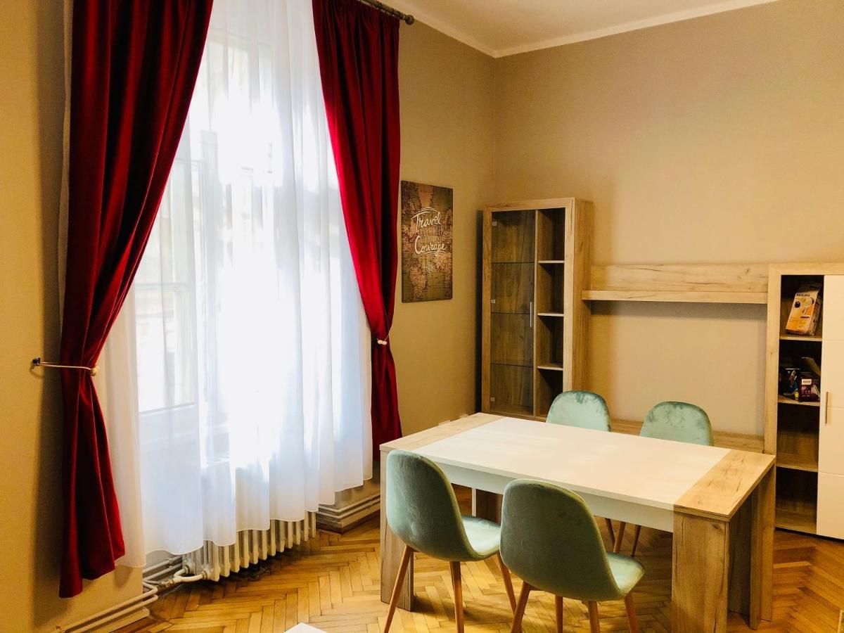 Ultra-Central Apartment Just In Union Squere Timişoara Eksteriør bilde