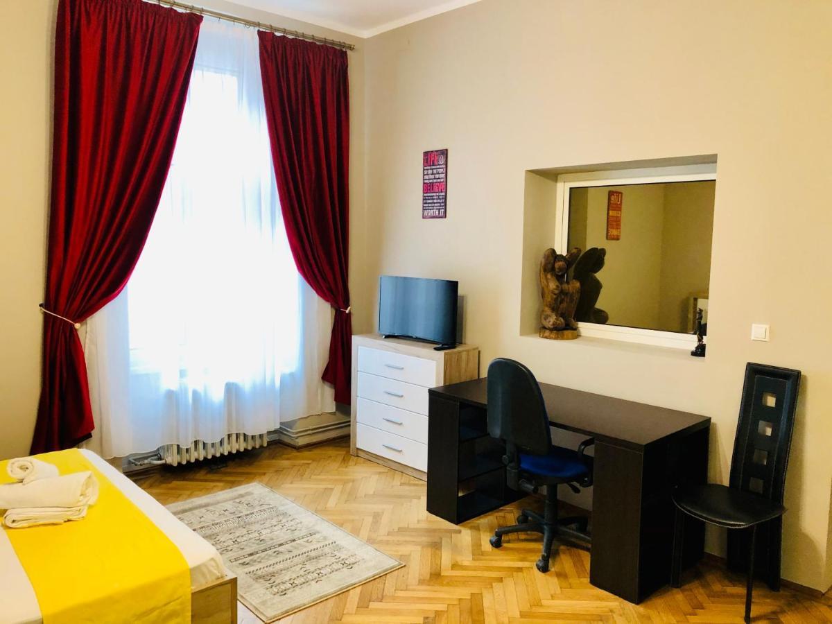 Ultra-Central Apartment Just In Union Squere Timişoara Eksteriør bilde