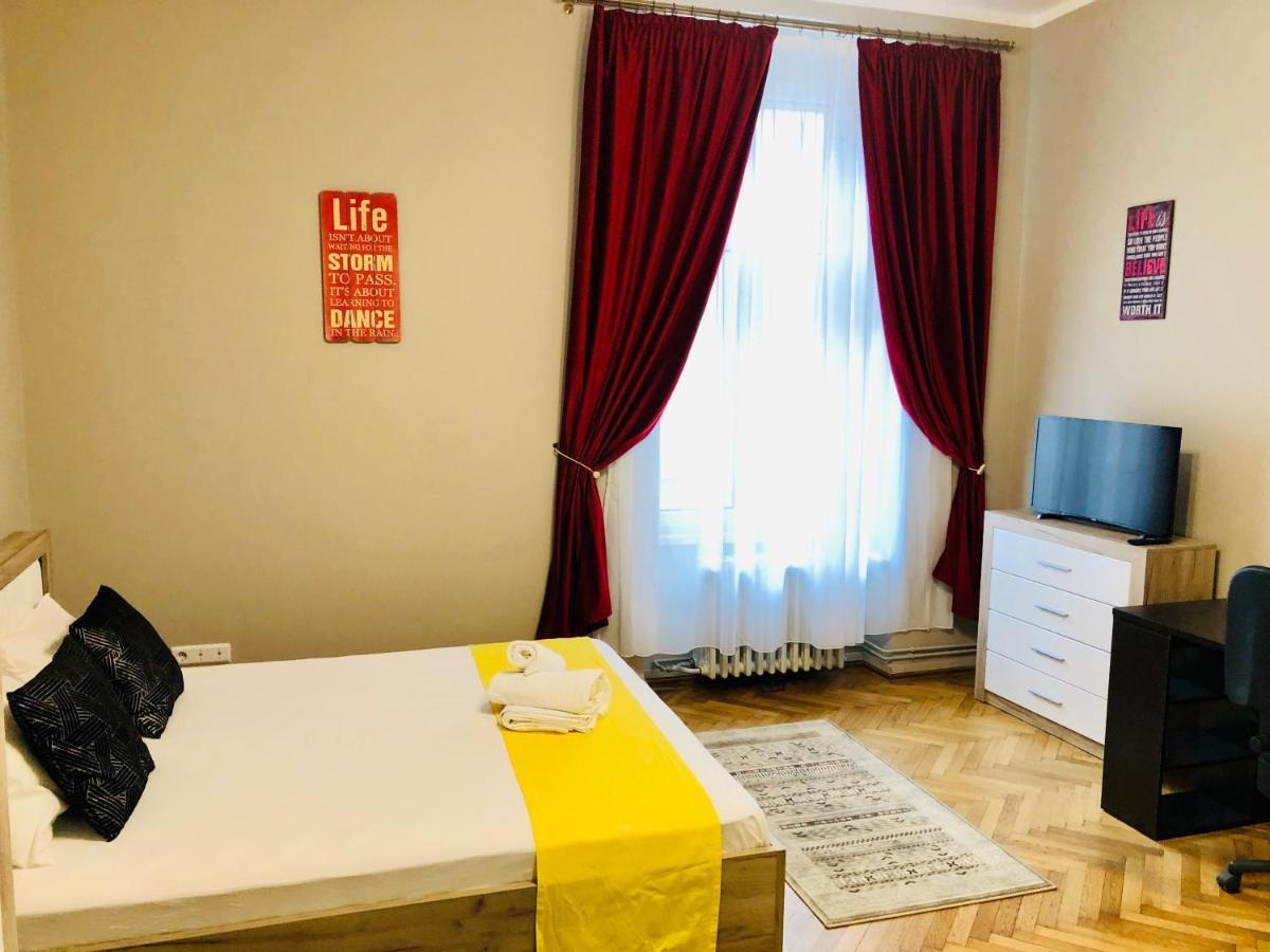 Ultra-Central Apartment Just In Union Squere Timişoara Eksteriør bilde