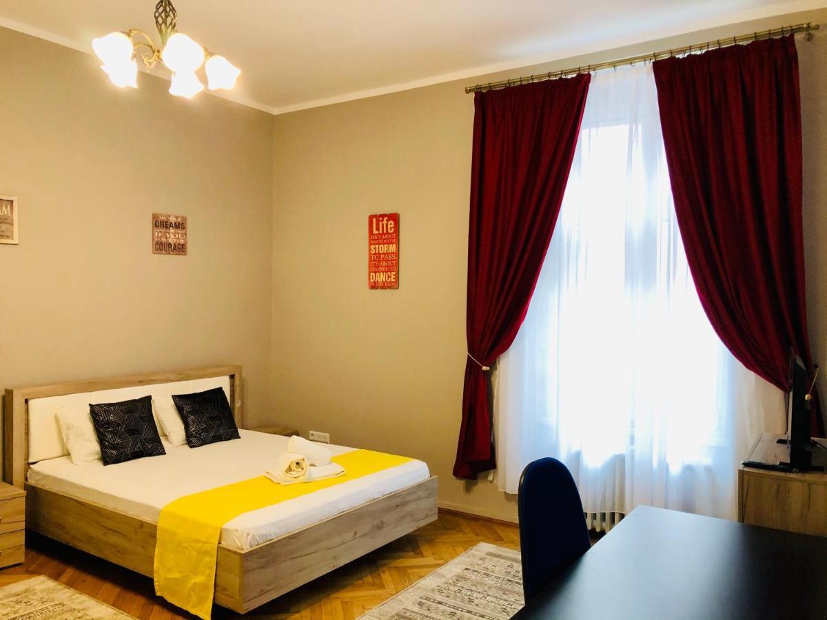 Ultra-Central Apartment Just In Union Squere Timişoara Eksteriør bilde